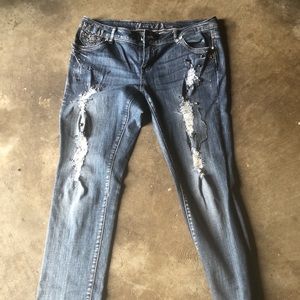 Grace Jeans from the Buckle